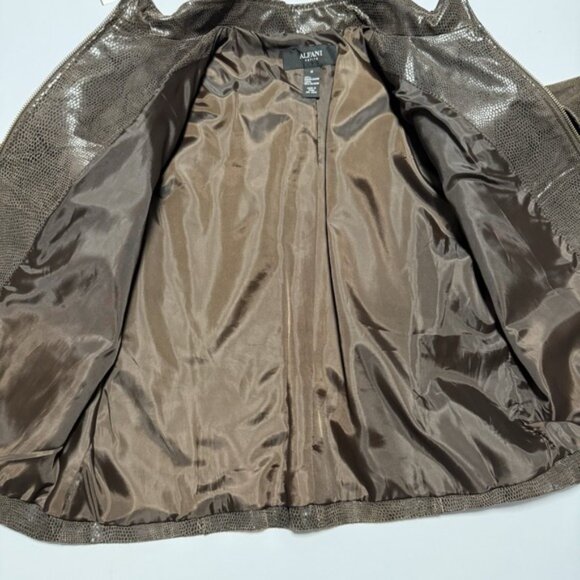 Alfani Women's Leather Jacket Brown Snake Textured Lined Medium M Petite MP - Picture 10 of 11